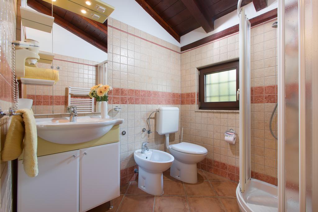 Villa Momiano With Private Pool Momjan Kültér fotó